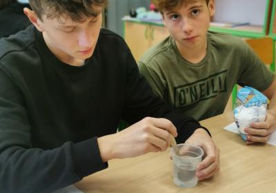 Laboratorni Prace Z Prirodopisu 9b 002